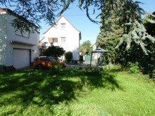  gepflegtes Mehrfamilienhaus mit Nebengeb�ude
