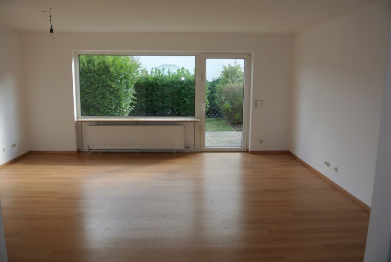  Schwalbach am Taunus Reihenhaus Gepflegtes Reihenhaus in ruhigem Wohngebiet